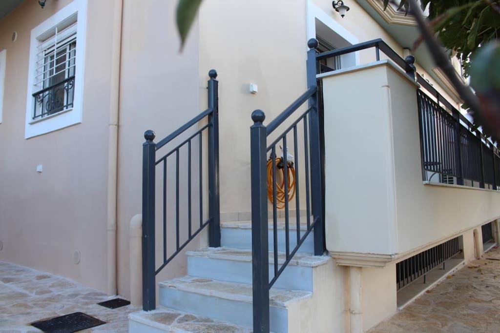New, Modern, Bright And Independent Apartment 83 M2, With Garden, 5Min To The Beach And The City Center กาลามาตา ภายนอก รูปภาพ
